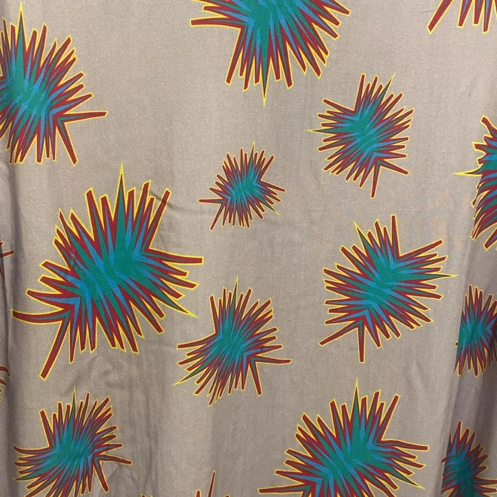 Mauna Kea Mens Hawaiian Button Down men’s luau shirt - Picture 6 of 7